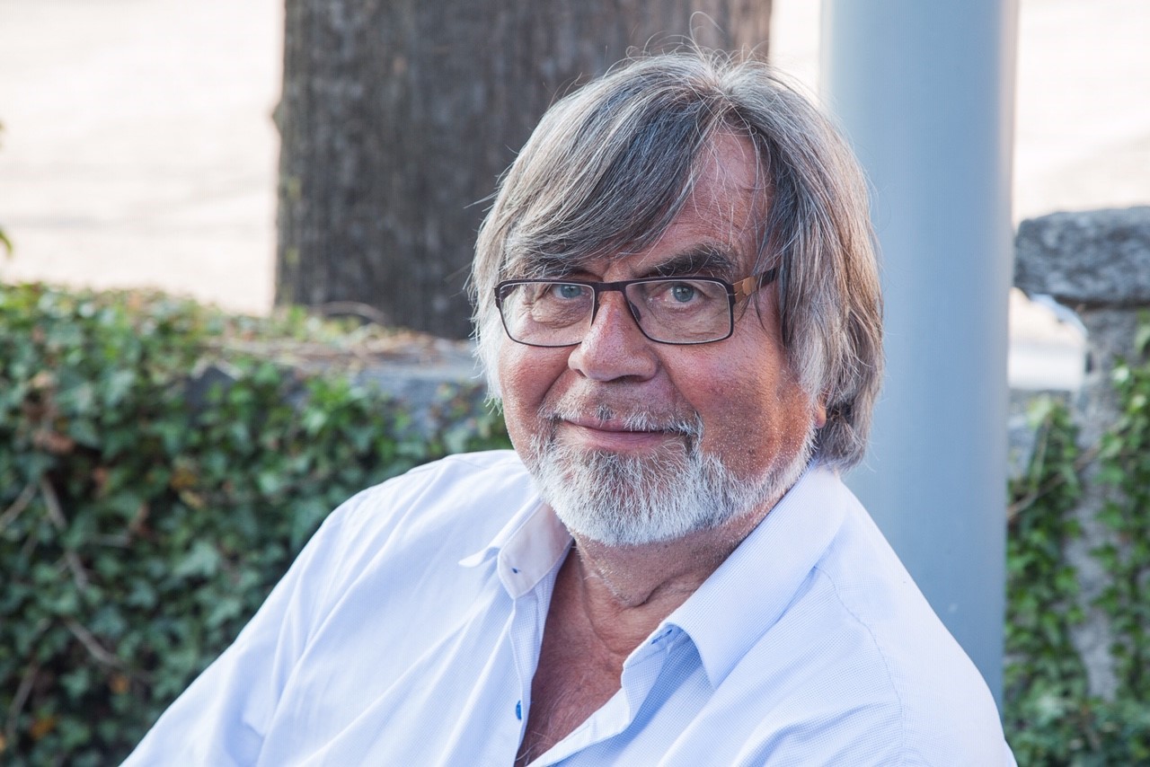 Dr. Wolfgang Rutz